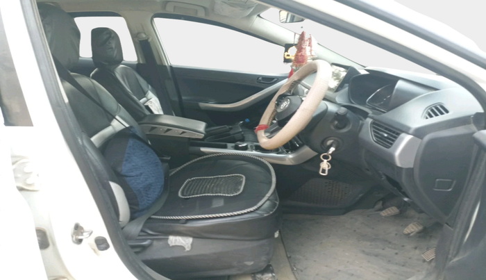 2023 Tata NEXON XM SUNROOF PETROL, Petrol, Manual, 52,470 km, interior