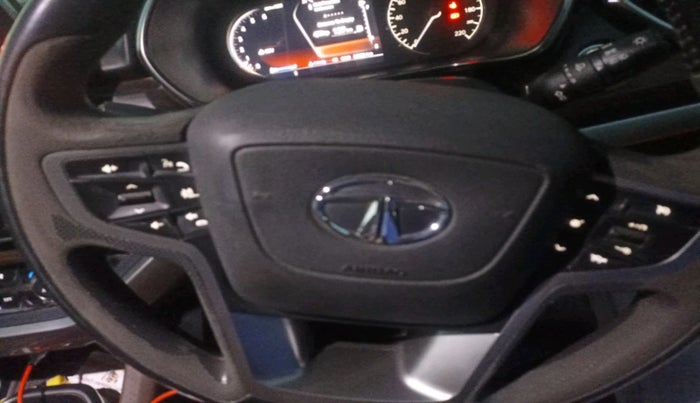 2022 Tata Harrier XZ PLUS 2.0L, Diesel, Manual, 86,033 km, interior