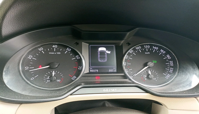 2017 Skoda Octavia STYLE PLUS AT 1.8 TSI, Petrol, Automatic, 96,079 km, interior