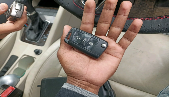 2017 Skoda Octavia STYLE PLUS AT 1.8 TSI, Petrol, Automatic, 96,079 km, interior