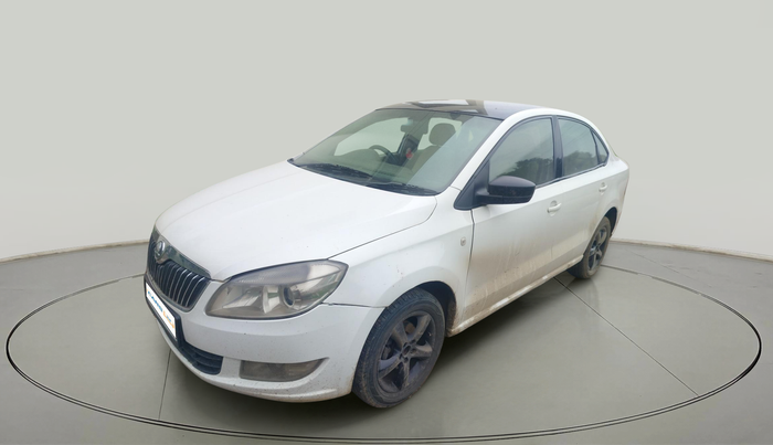 2013 Skoda Rapid ELEGANCE 1.6 TDI CR MT, Diesel, Manual, 1,93,104 km, exterior