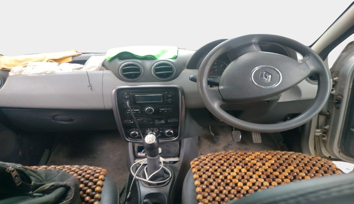 2014 Renault Duster 85 PS RXE DIESEL, Diesel, Manual, 1,67,054 km, interior
