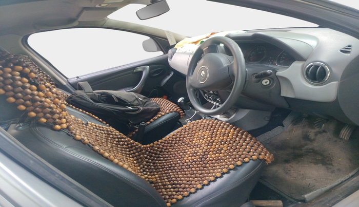2014 Renault Duster 85 PS RXE DIESEL, Diesel, Manual, 1,67,054 km, interior