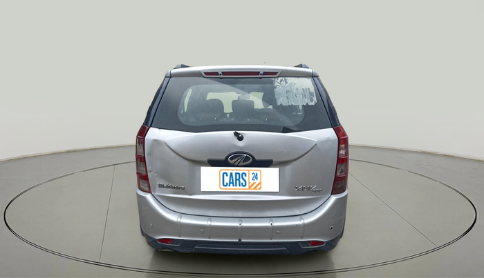 2013 Mahindra XUV500 W8, Diesel, Manual, 1,40,752 km, exterior
