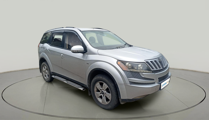 2013 Mahindra XUV500 W8, Diesel, Manual, 1,40,752 km, exterior