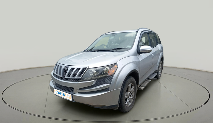 2013 Mahindra XUV500 W8, Diesel, Manual, 1,40,752 km, exterior