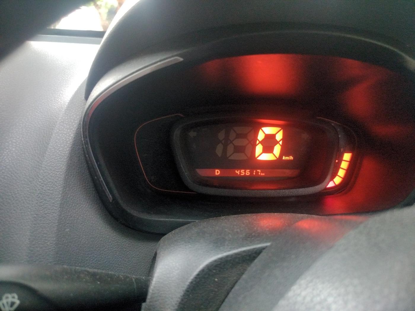 2018 Renault Kwid RXT 1.0 AMT (O), Petrol, Automatic, 45,617 km, interior