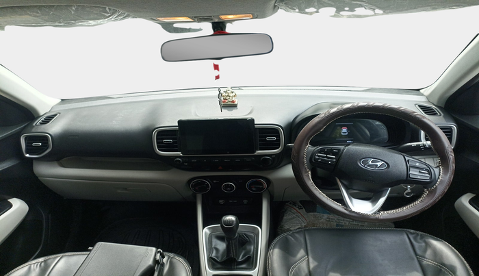 2024 Hyundai VENUE S Plus 1.2 Petrol MT, Petrol, Manual, 4,033 km, interior