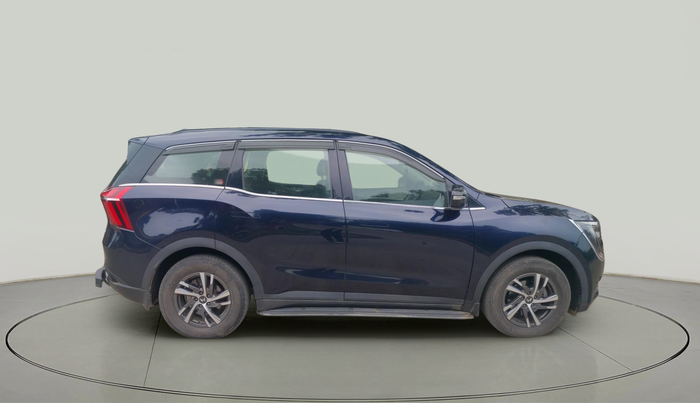 2022 Mahindra XUV700 AX 5 D MT 7 STR, Diesel, Manual, 59,739 km, exterior