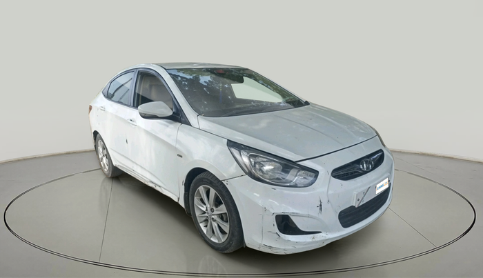 2011 Hyundai Verna FLUIDIC 1.6 VTVT SX, Diesel, Manual, 1,83,918 km, exterior