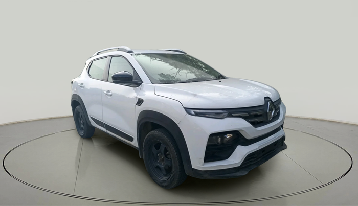2021 Renault Kiger RXT MT, Petrol, Manual, 1,12,153 km, exterior