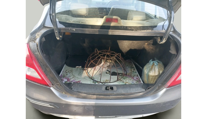 2013 Maruti Swift Dzire ZXI, Petrol, Manual, 79,353 km, exterior