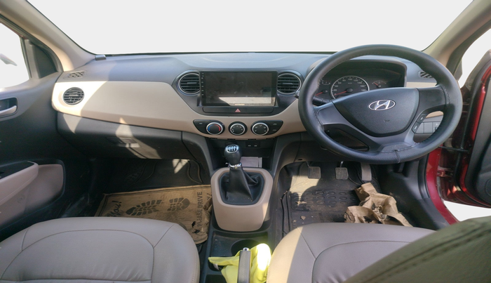 2013 Hyundai Grand i10 SPORTZ 1.2 KAPPA VTVT, Petrol, Manual, 1,15,531 km, interior