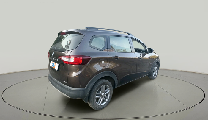 2022 Renault TRIBER RXZ AMT, Petrol, Automatic, 15,031 km, exterior