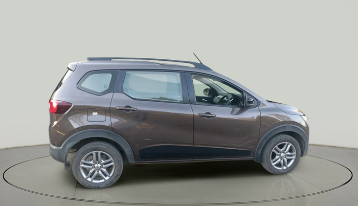 2022 Renault TRIBER RXZ AMT, Petrol, Automatic, 15,031 km, exterior