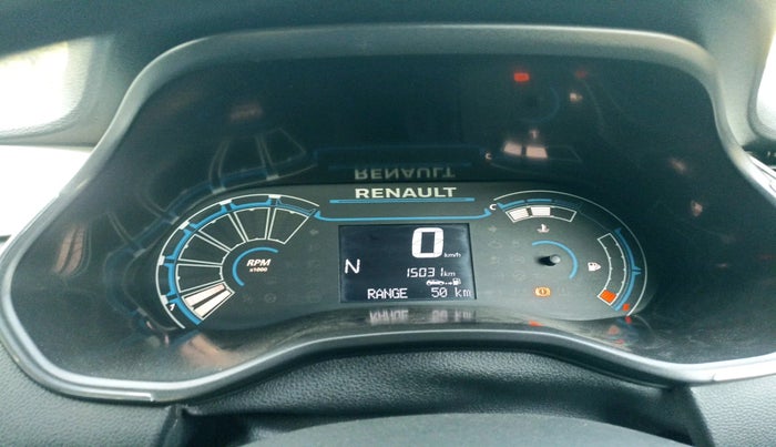 2022 Renault TRIBER RXZ AMT, Petrol, Automatic, 15,031 km, interior