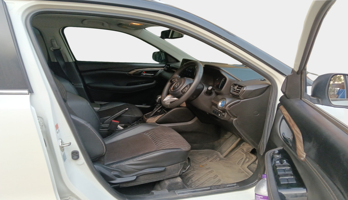 2022 Maruti Grand Vitara ALPHA PLUS HYBRID ECVT, Hybrid, Automatic, 33,456 km, interior