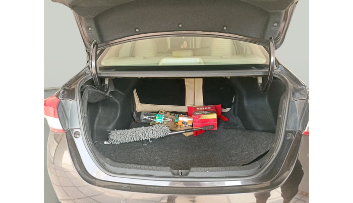 2018 Toyota YARIS G MT, Petrol, Manual, 33,518 km, exterior