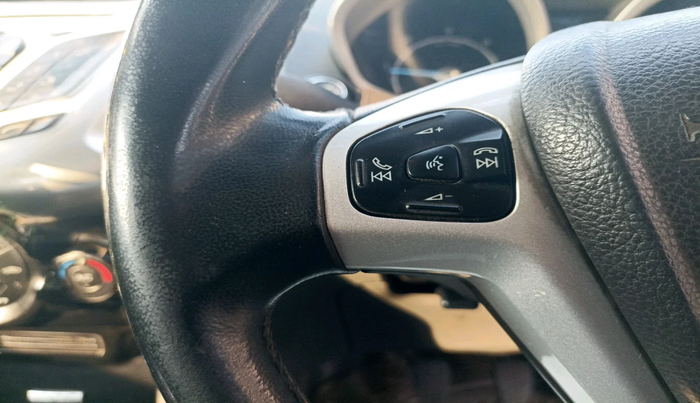 2014 Ford Ecosport TITANIUM 1.5L DIESEL (OPT), Diesel, Manual, 1,32,598 km, interior