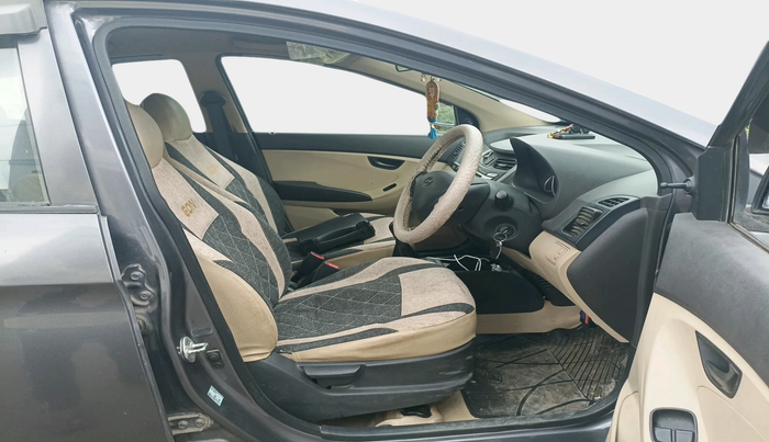 2018 Hyundai Eon MAGNA +, Petrol, Manual, 13,350 km, interior
