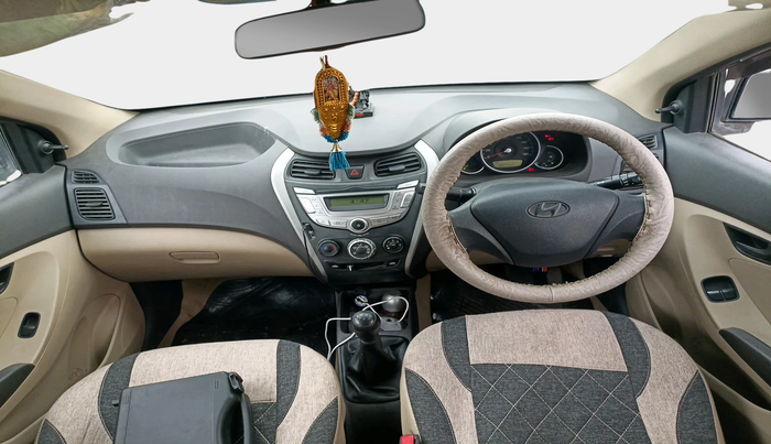 2018 Hyundai Eon MAGNA +, Petrol, Manual, 13,350 km, interior