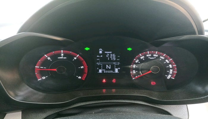 2021 Mahindra XUV300 W4 1.5 DIESEL, Diesel, Manual, 65,509 km, interior