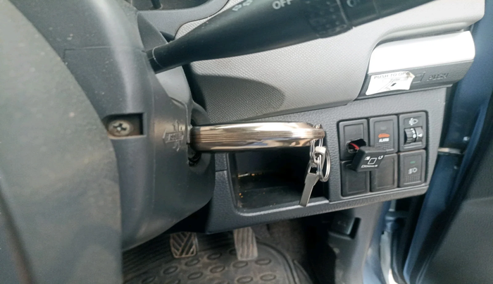 2012 Maruti Wagon R 1.0 VXI, Petrol, Manual, 1,38,909 km, interior