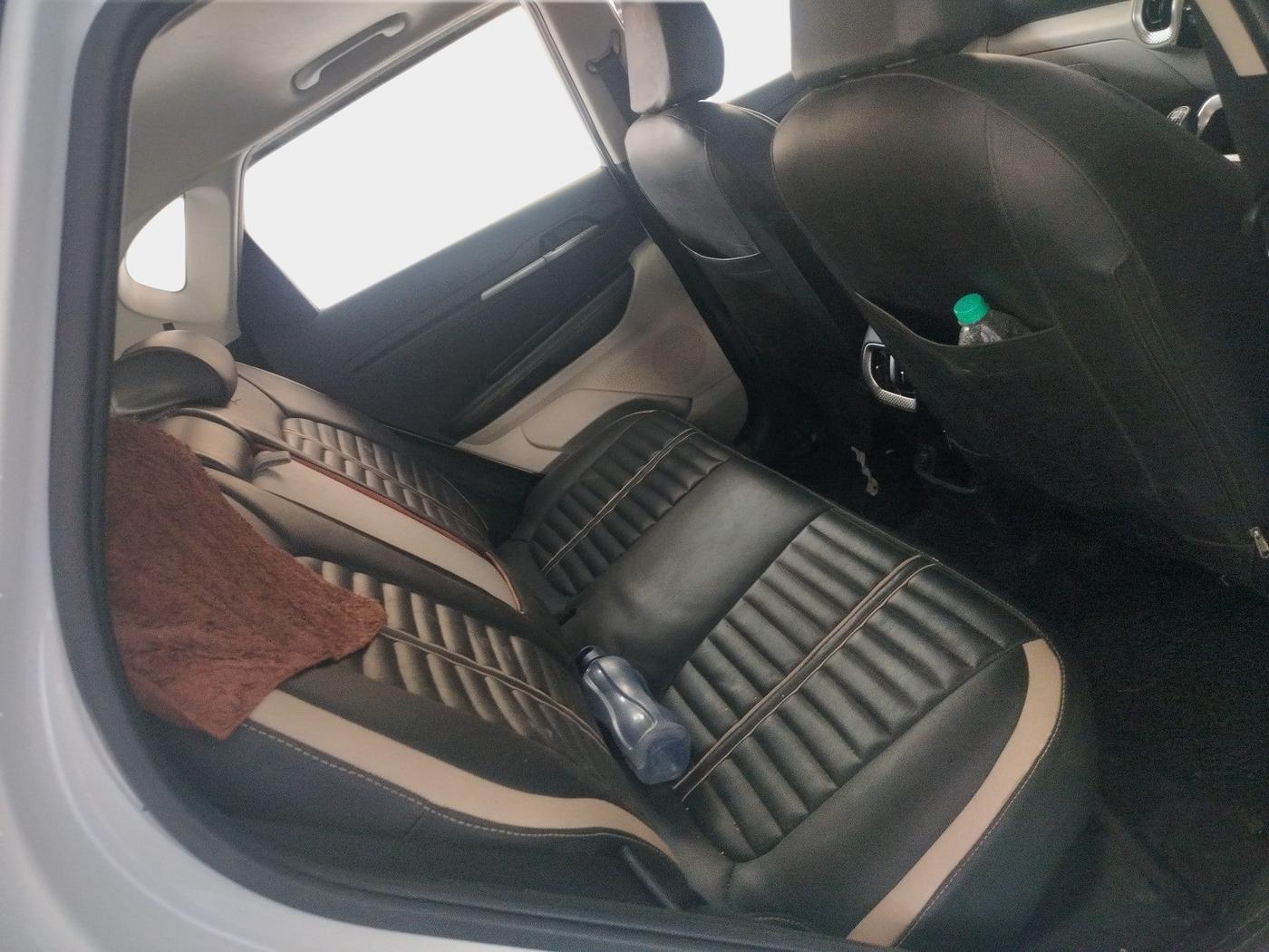 2020 KIA SONET HTX 1.0 IMT, Petrol, Manual, 35,418 km, interior