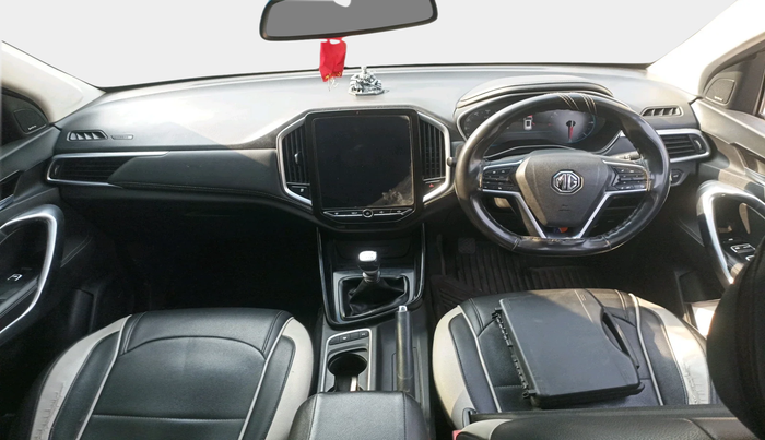 2020 MG HECTOR SHARP 2.0 DIESEL, Diesel, Manual, 1,07,668 km, interior