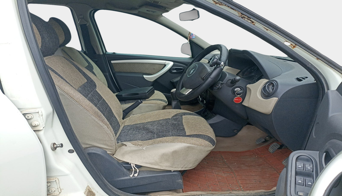 2013 Renault Duster 85 PS RXL DIESEL, Diesel, Manual, 1,28,804 km, interior