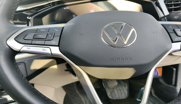 2024 Volkswagen VIRTUS Highline Plus 1.0 TSI MT, Petrol, Manual, 12,906 km, interior