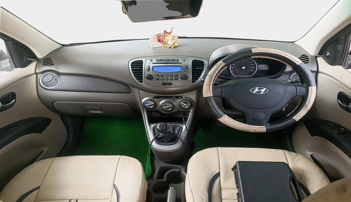 2016 Hyundai i10 SPORTZ 1.1, Petrol, Manual, 25,675 km, interior