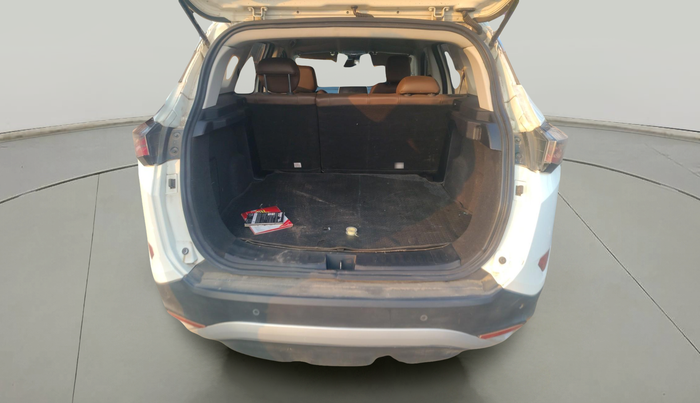 2019 Tata Harrier XZ 2.0L, Diesel, Manual, 1,25,144 km, exterior