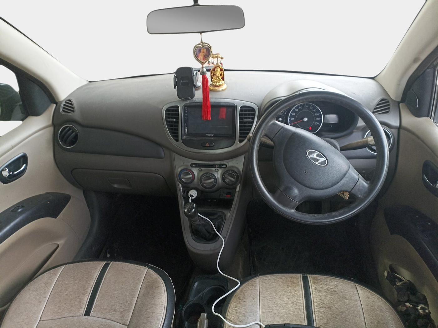 2011 Hyundai i10 SPORTZ 1.2, Petrol, Manual, 81,755 km, interior