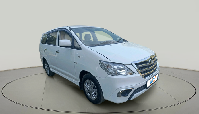 2015 Toyota Innova 2.5 G 8 STR, Diesel, Manual, 6,28,032 km, exterior