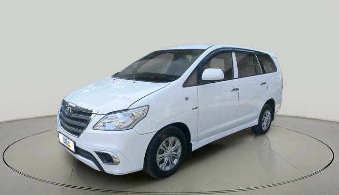 2015 Toyota Innova 2.5 G 8 STR, Diesel, Manual, 6,28,032 km, exterior