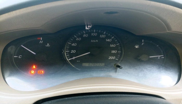 2015 Toyota Innova 2.5 G 8 STR, Diesel, Manual, 6,28,032 km, interior