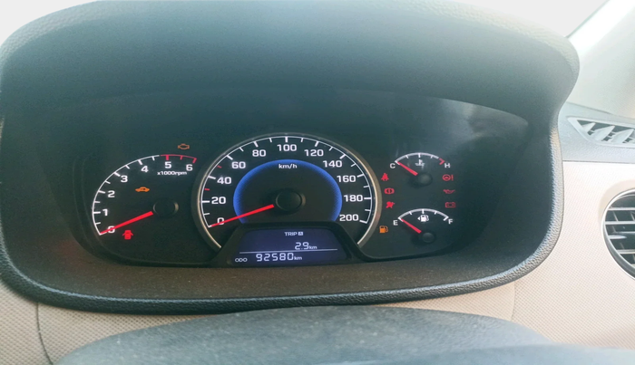 2017 Hyundai Grand i10 SPORTZ U2 1.2 CRDI, Diesel, Manual, 92,580 km, interior