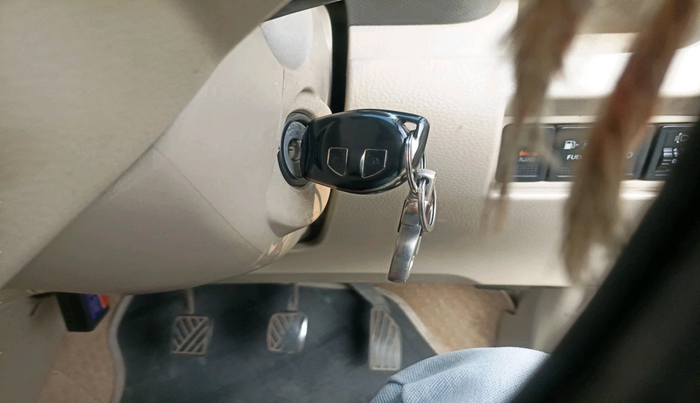 2014 Maruti Ertiga VXI CNG, Petrol, Manual, 1,11,268 km, interior