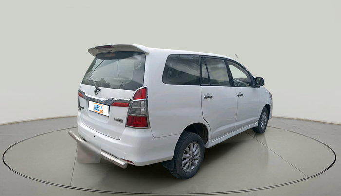 2012 Toyota Innova VX 2.5 8 STR, Diesel, Manual, 2,27,032 km, exterior