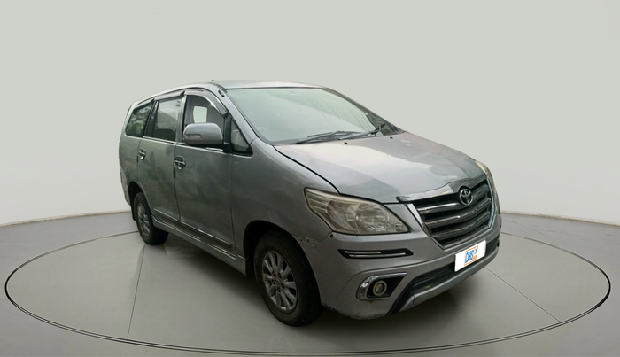 2012 Toyota Innova VX 2.5 7 STR, Diesel, Manual, 2,16,183 km, exterior