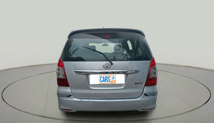 2012 Toyota Innova VX 2.5 7 STR, Diesel, Manual, 2,16,183 km, exterior