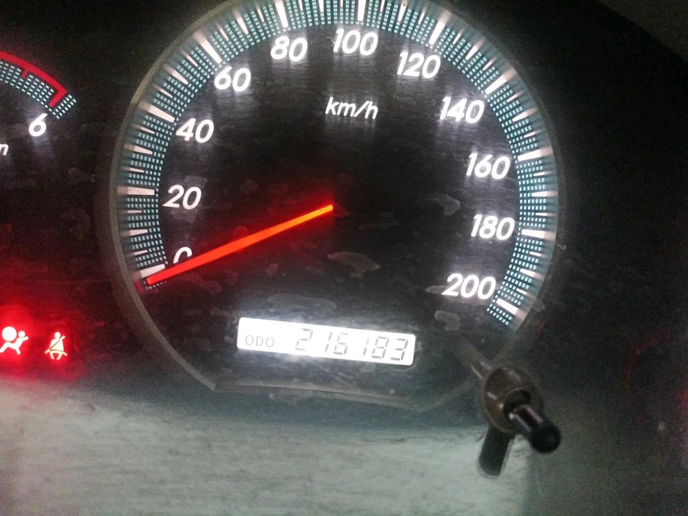 2012 Toyota Innova VX 2.5 7 STR, Diesel, Manual, 2,16,183 km, interior
