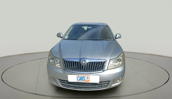 2012 Skoda Laura AMBITION 2.0 TDI CR MT, Diesel, Manual, 1,17,004 km, exterior