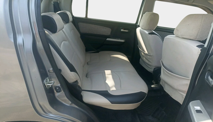 2013 Maruti Wagon R 1.0 VXI, Petrol, Manual, 82,897 km, interior