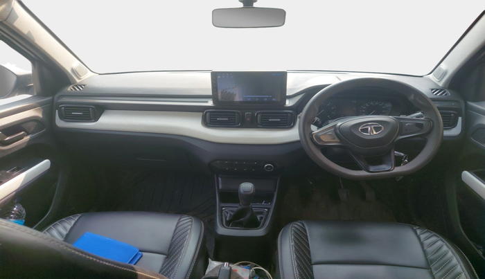 2023 Tata PUNCH PURE MT, Petrol, Manual, 41,213 km, interior