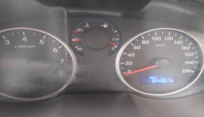 2012 Hyundai i20 SPORTZ 1.2, Petrol, Manual, 64,367 km, interior