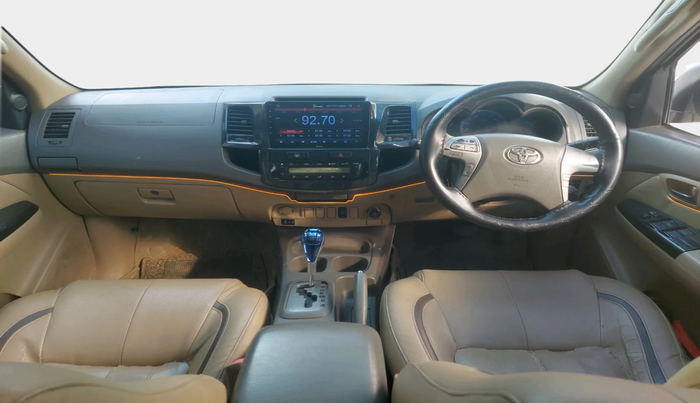 2012 Toyota Fortuner 3.0 4X2 AT, Diesel, Automatic, 1,85,076 km, interior