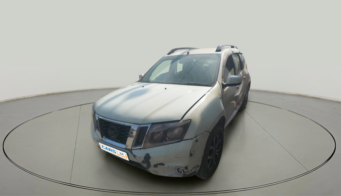 2014 Nissan Terrano XL (D), Diesel, Manual, 1,73,821 km, exterior