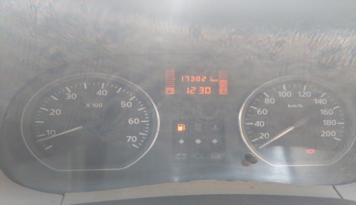 2014 Nissan Terrano XL (D), Diesel, Manual, 1,73,821 km, interior